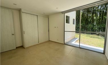 Se Arrienda casa campestre en el caimo Armenia