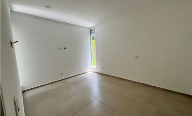 Se Arrienda casa campestre en el caimo Armenia