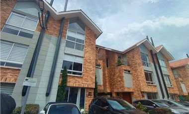 ACSI 1395.A  Casa En Arriendo Conjunto Pinares, Chía