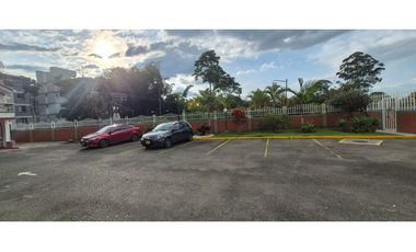 CASA EN VENTA EN CONJUNTO CERRADO NORTE DE ARMENIA QUINDO