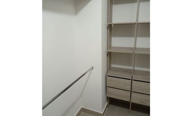 VENTA DE APARTAMENTON EN MIRALAGOS JAMUND