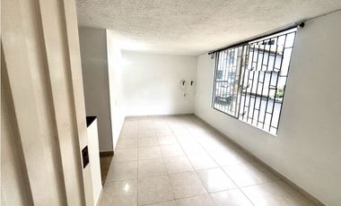 ARRIENDO CASA UNIFAMILIAR EN SABANETA - PRADOS DE SABANETA
