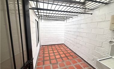 ARRIENDO CASA UNIFAMILIAR EN SABANETA - PRADOS DE SABANETA