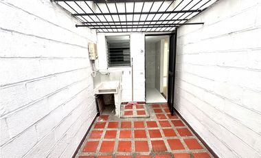 ARRIENDO CASA UNIFAMILIAR EN SABANETA - PRADOS DE SABANETA