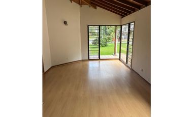Casa en Arriendo Loma del Chocho Envigado