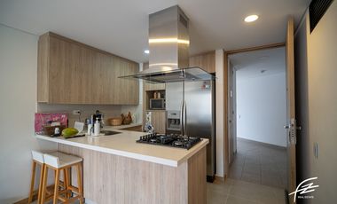 APARTAMENTO EN VENTA EN EL POBLADO, MEDELLN