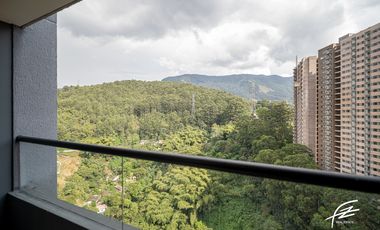 APARTAMENTO EN VENTA EN EL POBLADO, MEDELLN