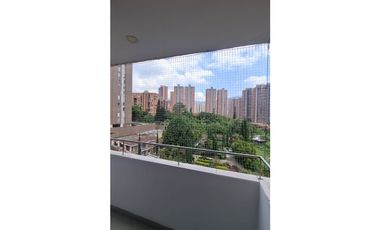 SE ARRIENDA HERMOSO APARTAMENTO ITAGUI SURAMERICA