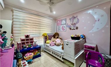 SE VENDE CASA EN JARDIN