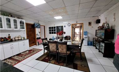 VENTA CASA RO GATÚN COLÓN AMPLIO TERRENO VV