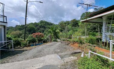 VENTA CASA RO GATÚN COLÓN AMPLIO TERRENO VV