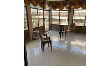 VENTA DE CASA DE 3 HABITACIONES EN AGUADULCE CON PANELES SOLARES