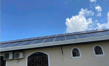 VENTA DE CASA DE 3 HABITACIONES EN AGUADULCE CON PANELES SOLARES