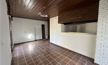 CASA ALQUILER LUJN CENTRO