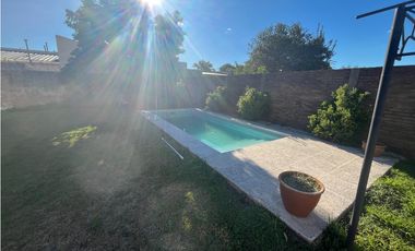 Se venden casas en María Grande sobre Belgrano