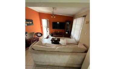 Se venden casas en María Grande sobre Belgrano