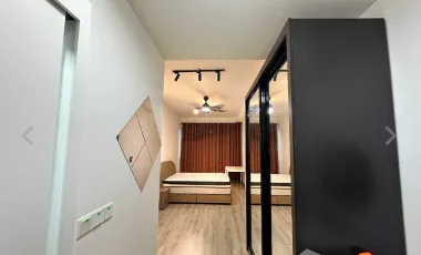 Apartment Features: kitchen equipped with refrigerator, oven