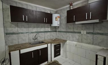 Se vende casa interna en Juan del Campillo 3149