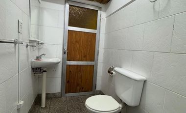 Se vende casa interna en Juan del Campillo 3149