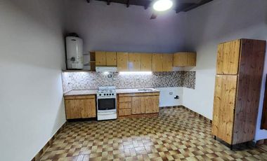 Departamento en alquiler en Valentin Alsina