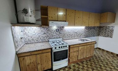 Departamento en alquiler en Valentin Alsina