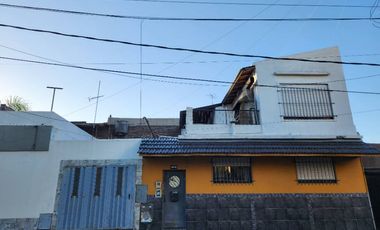 Departamento en alquiler en Valentin Alsina