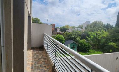 Departamento en venta en Remedios de Escalada Oeste