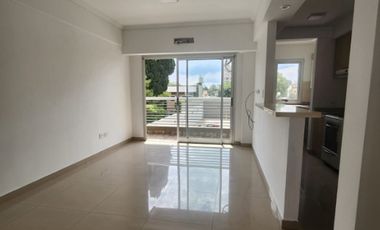 Departamento en venta en Remedios de Escalada Oeste