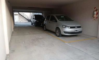 VENTA DEPARTAMENTO DE 2 AMBIENTES CON COCHERA CUBIERTA Y BALCON EN RAMOS MEJIA
