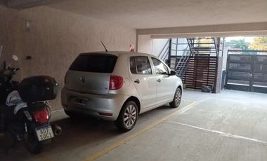 VENTA DEPARTAMENTO DE 2 AMBIENTES CON COCHERA CUBIERTA Y BALCON EN RAMOS MEJIA
