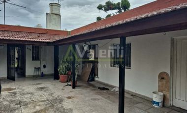 Casa en alquiler en Villa Udaondo