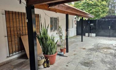 Casa en alquiler en Villa Udaondo