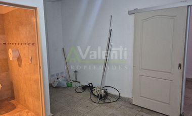 Casa en alquiler en Villa Udaondo