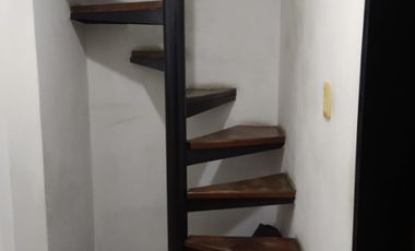 Casa PH en alquiler en Moron Sur