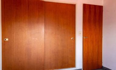 VENTA CASA DUPLEX 4 AMB BARRIO LOS ROBLES BURZACO