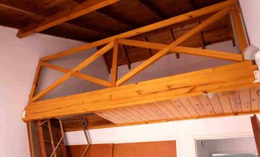 VENTA CASA DUPLEX 4 AMB BARRIO LOS ROBLES BURZACO