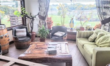 Casa en Venta en Parque Ivian 2