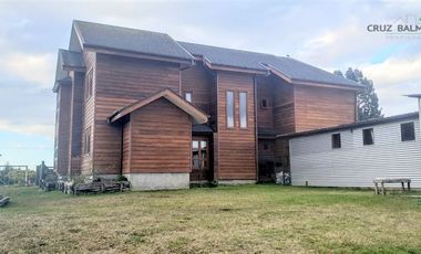 Casa en Venta en Parque Ivian 2