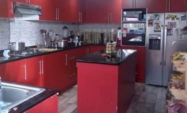 Casa en Venta en PJE 6 MED OTE B 3674 MZ-N 2