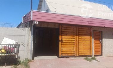 Casa en Venta en PJE 6 MED OTE B 3674 MZ-N 2