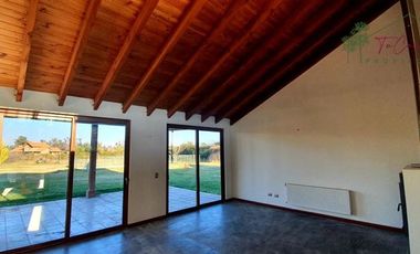 Casa en Arriendo en Camino Carampangue - Colegio Trebulco