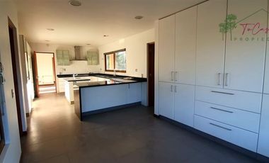 Casa en Arriendo en Camino Carampangue - Colegio Trebulco