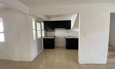 CASA EN RENTA EN VILLAS DEL SAUCE, SAN LUCAS TEPEMAJALCO, EDO DE MEXICO