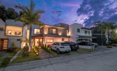 Casa de Lujo en Villa Palmas. Zona Andares