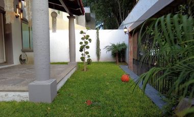 Casa de Lujo en Villa Palmas. Zona Andares