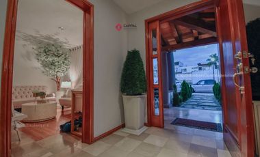Casa de Lujo en Villa Palmas. Zona Andares