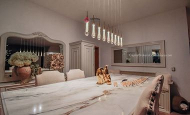 Casa de Lujo en Villa Palmas. Zona Andares