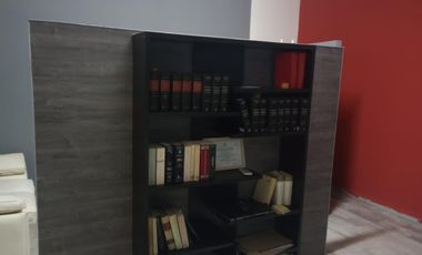 OFICINA ADMINISTRATIVA EN VENTA - AV. ARGENTINA 175, GALERIA JARDIN