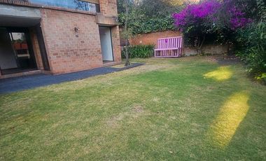 Casa renta en Bosque de las Lomas en privada (F)