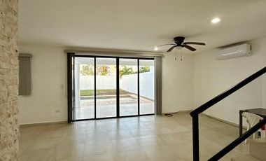 CASA EN VENTA EN BOTANICO RESIDENCIAL, CONKAL
